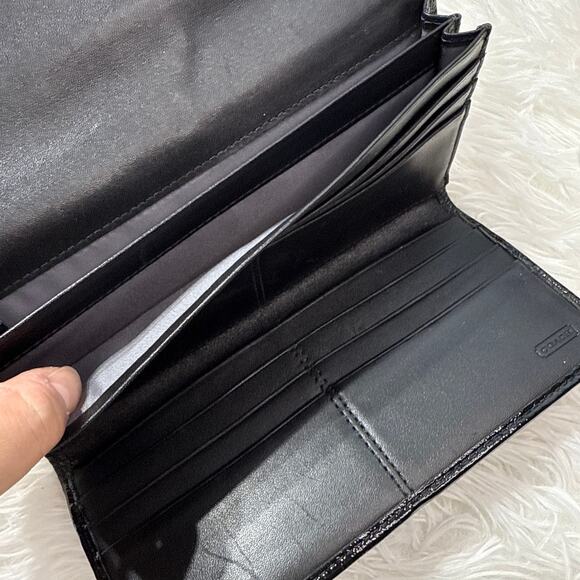 COACH Ashley Signature Canvas Jacquard  Wallet - Picture 6 of 8